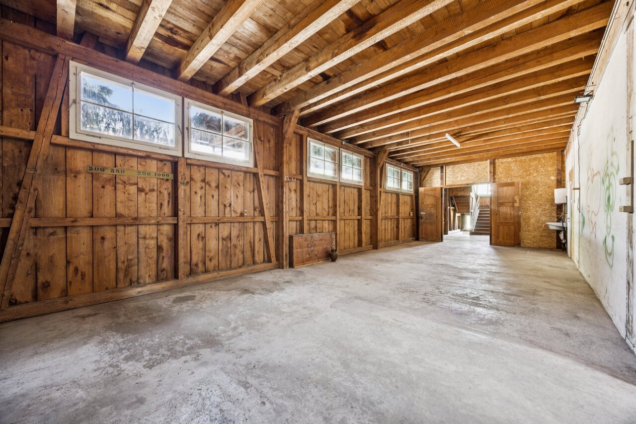 569m² commercial, photo 6 sur 10