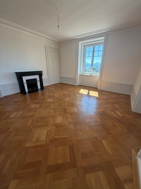 5 rooms apartment, photo 2 sur 10