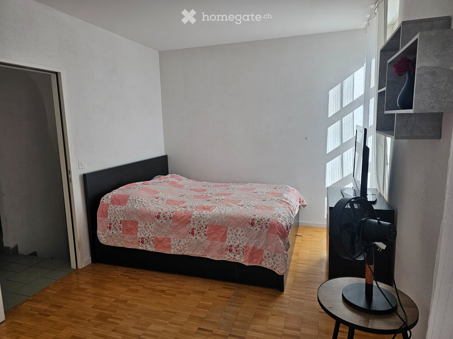 1 room single room