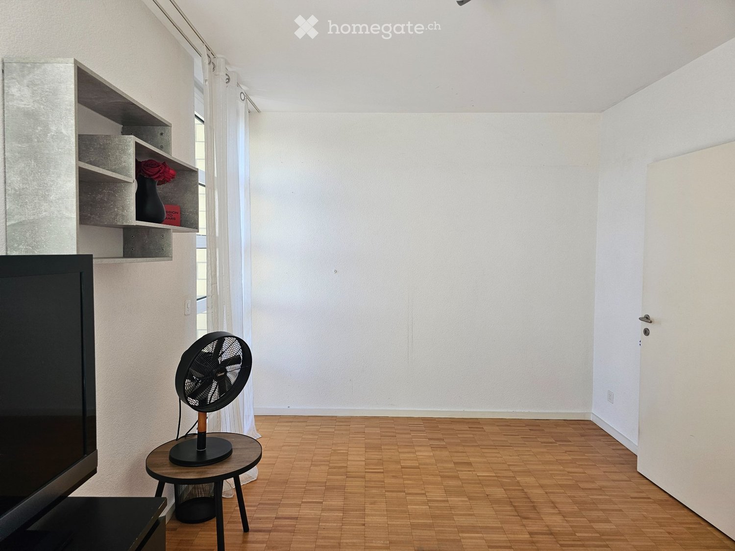 1 room single room
