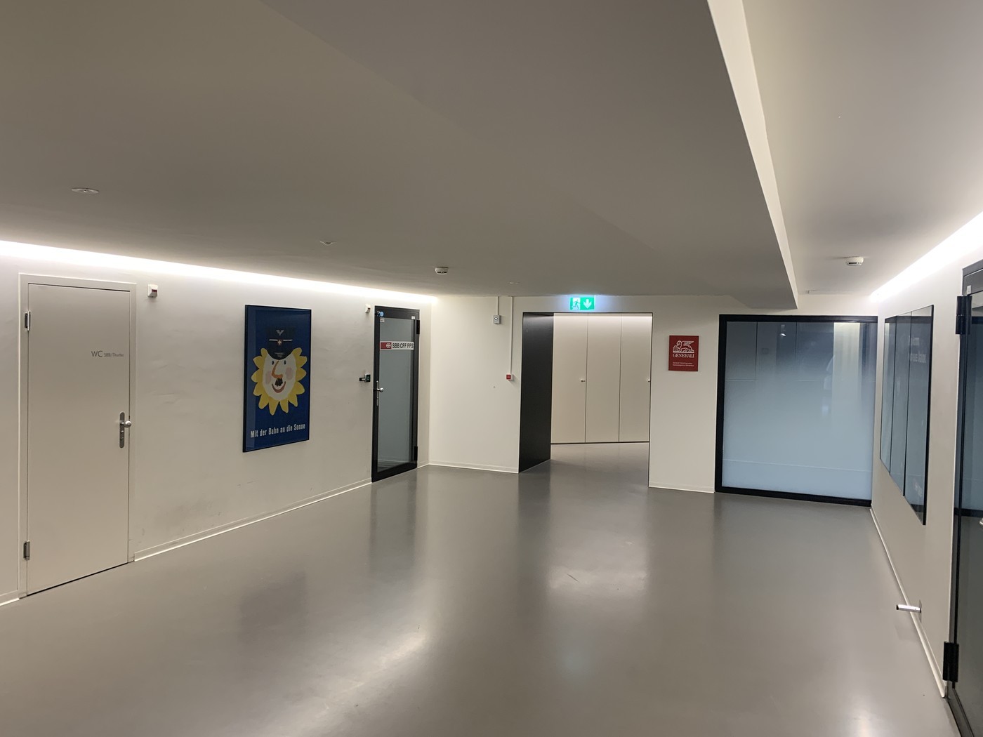 Grand magasin de 430m²
