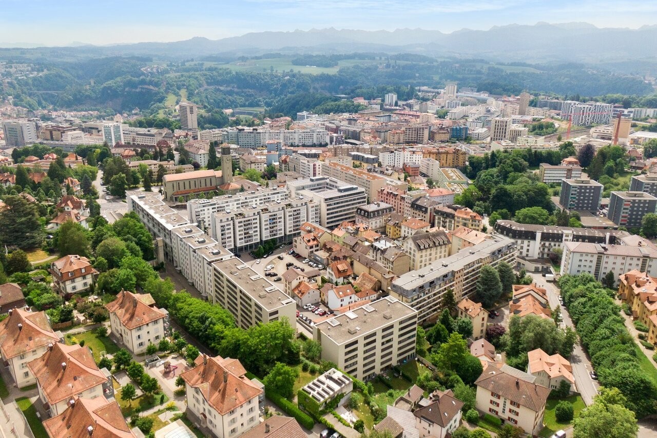 860m² commercial, photo 8 sur 10