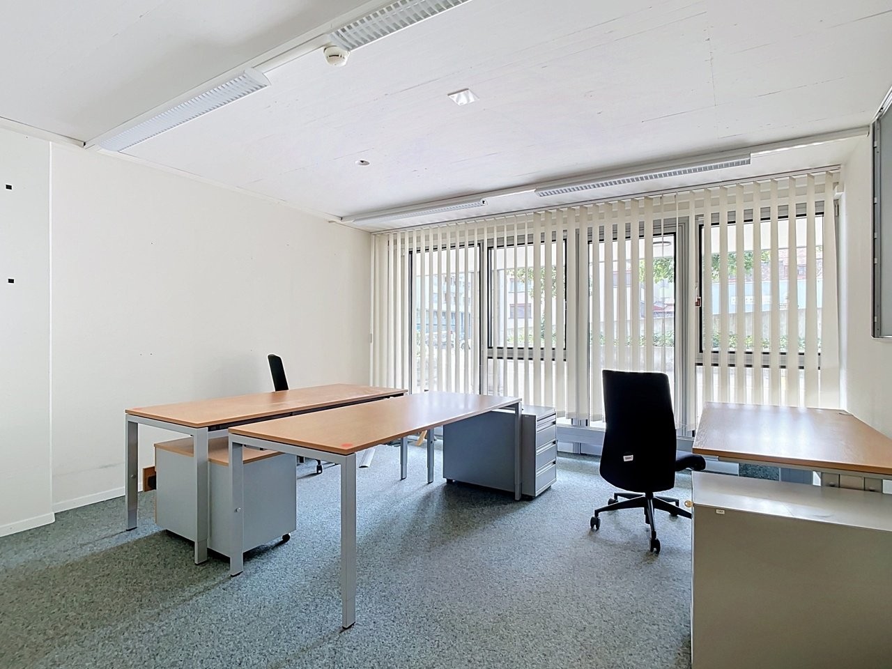 860m² commercial, photo 2 sur 10