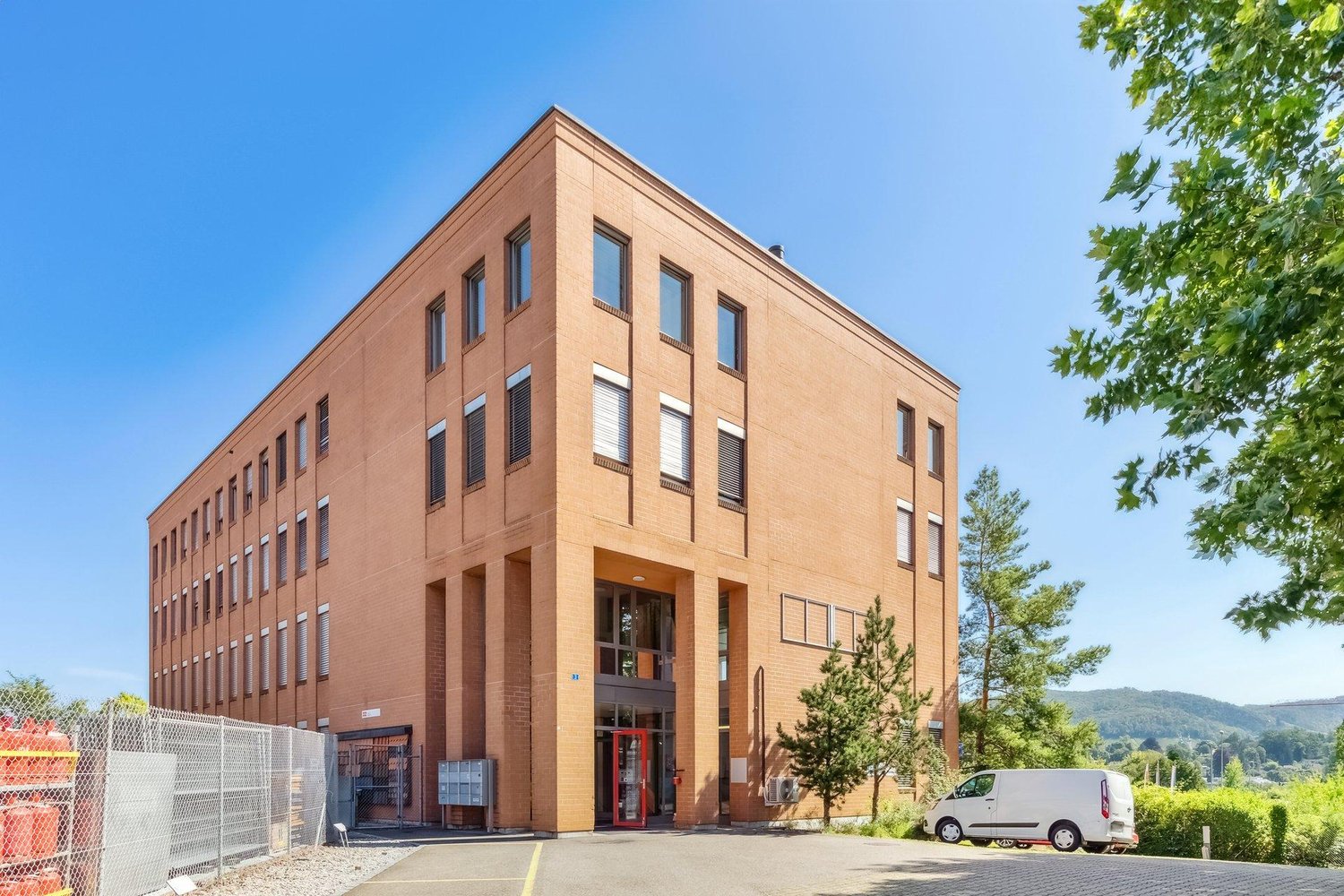 335m² bureau