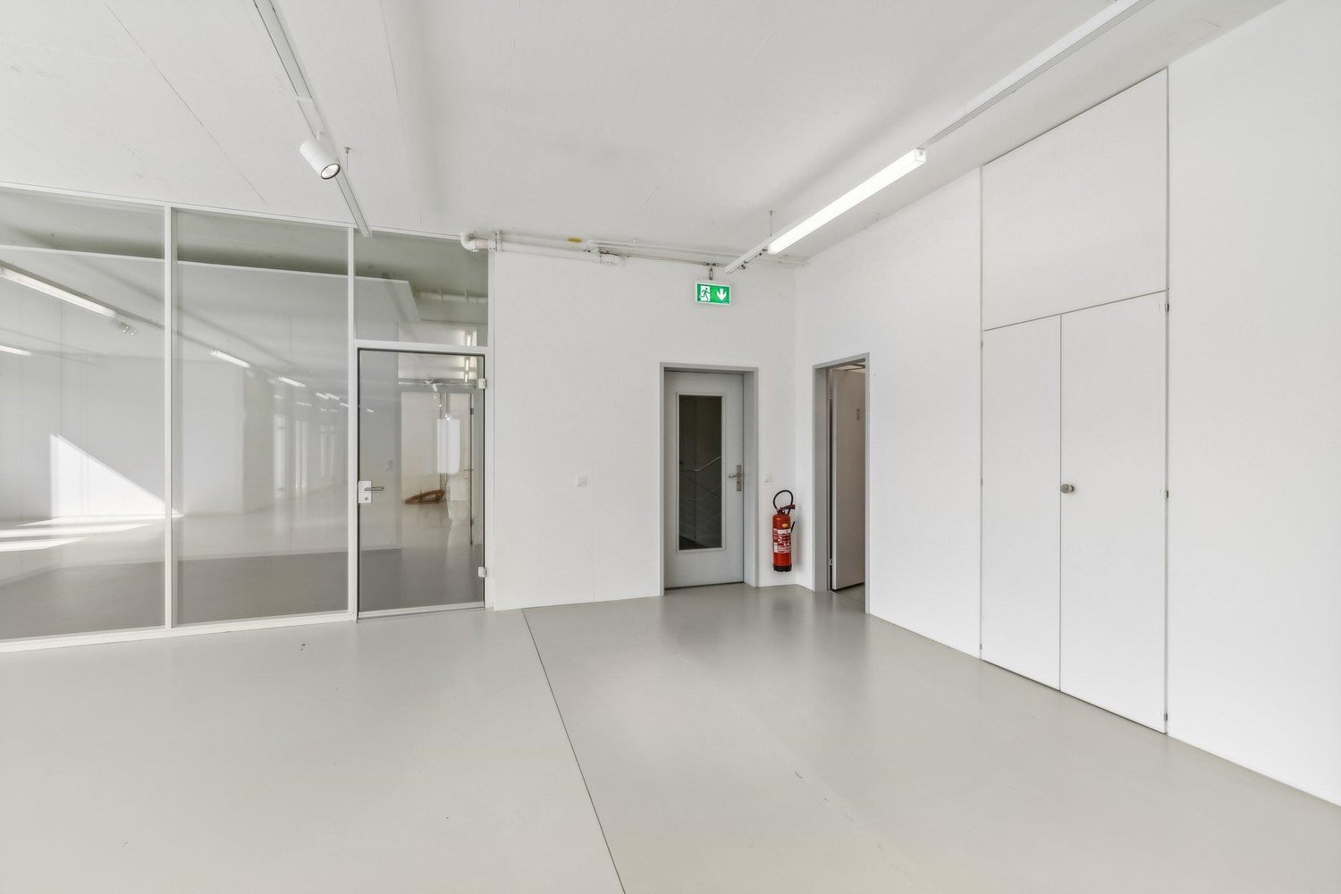 335m² bureau