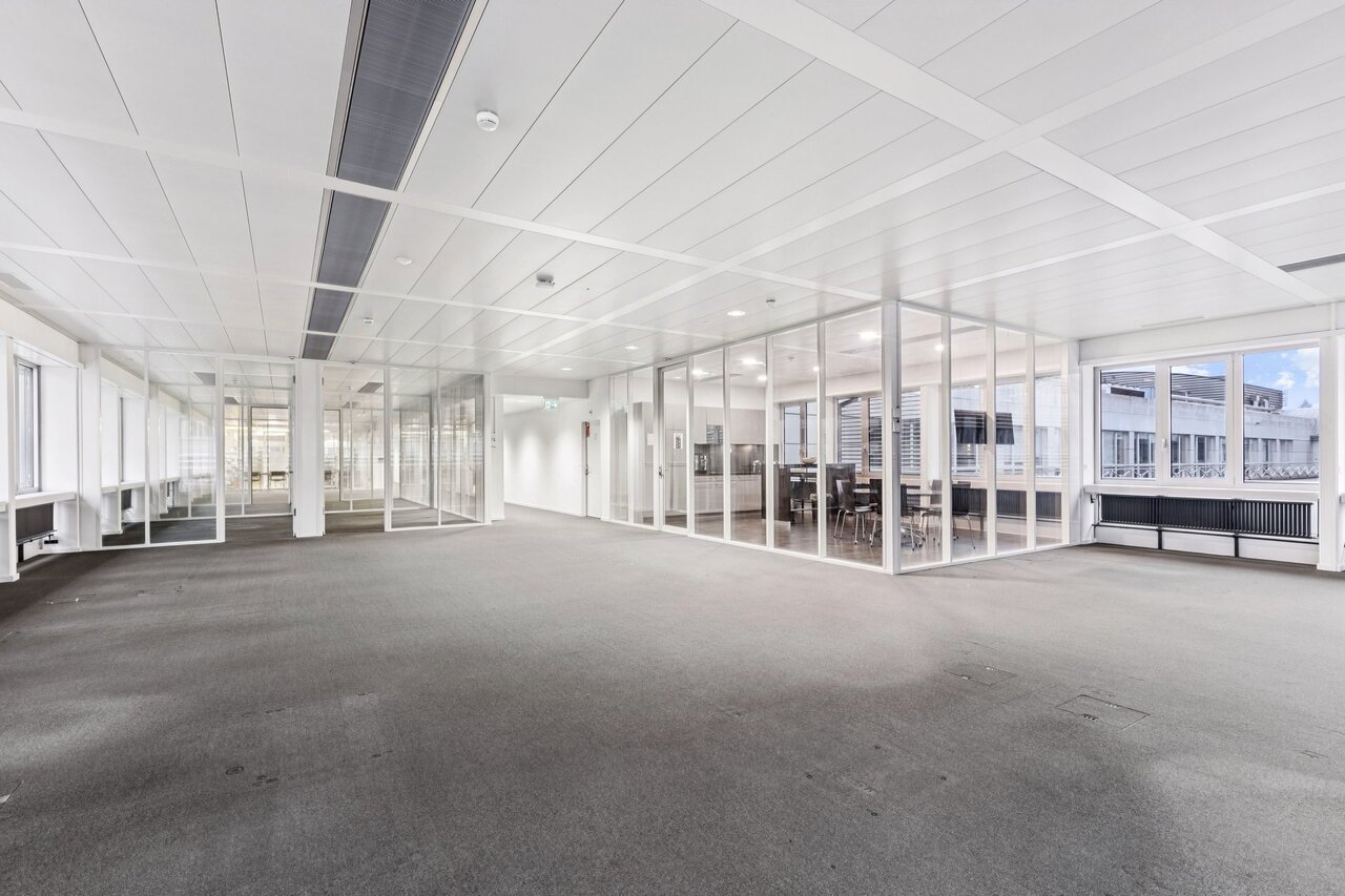 288m² bureau