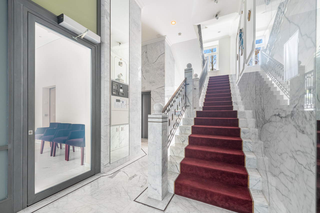 457m² bureau