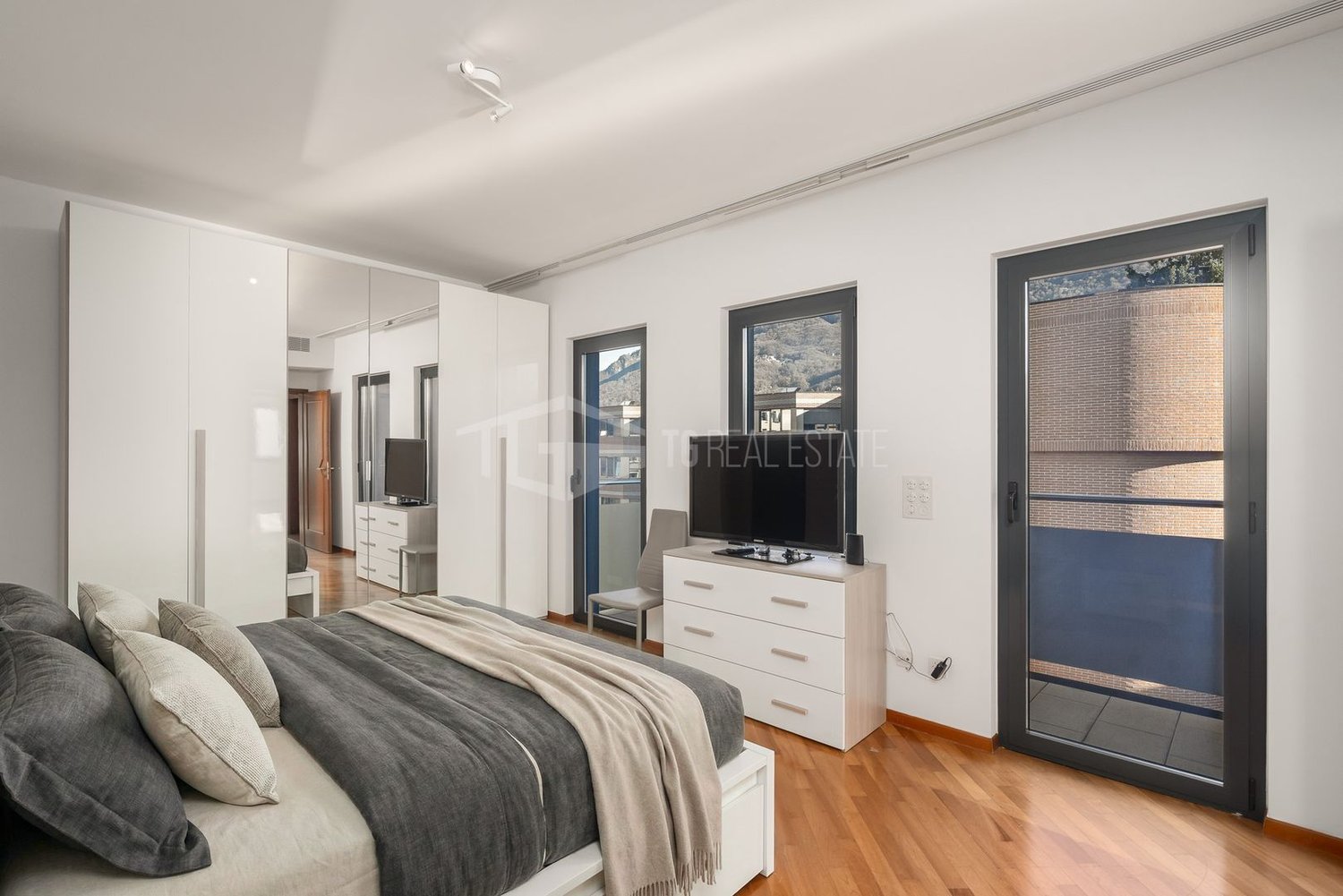 Appartement en attique de 4 ½ pièces, photo 10 sur 10