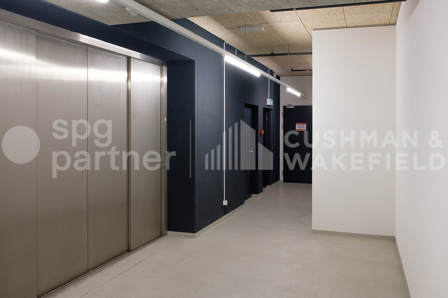 3000m² storage room
