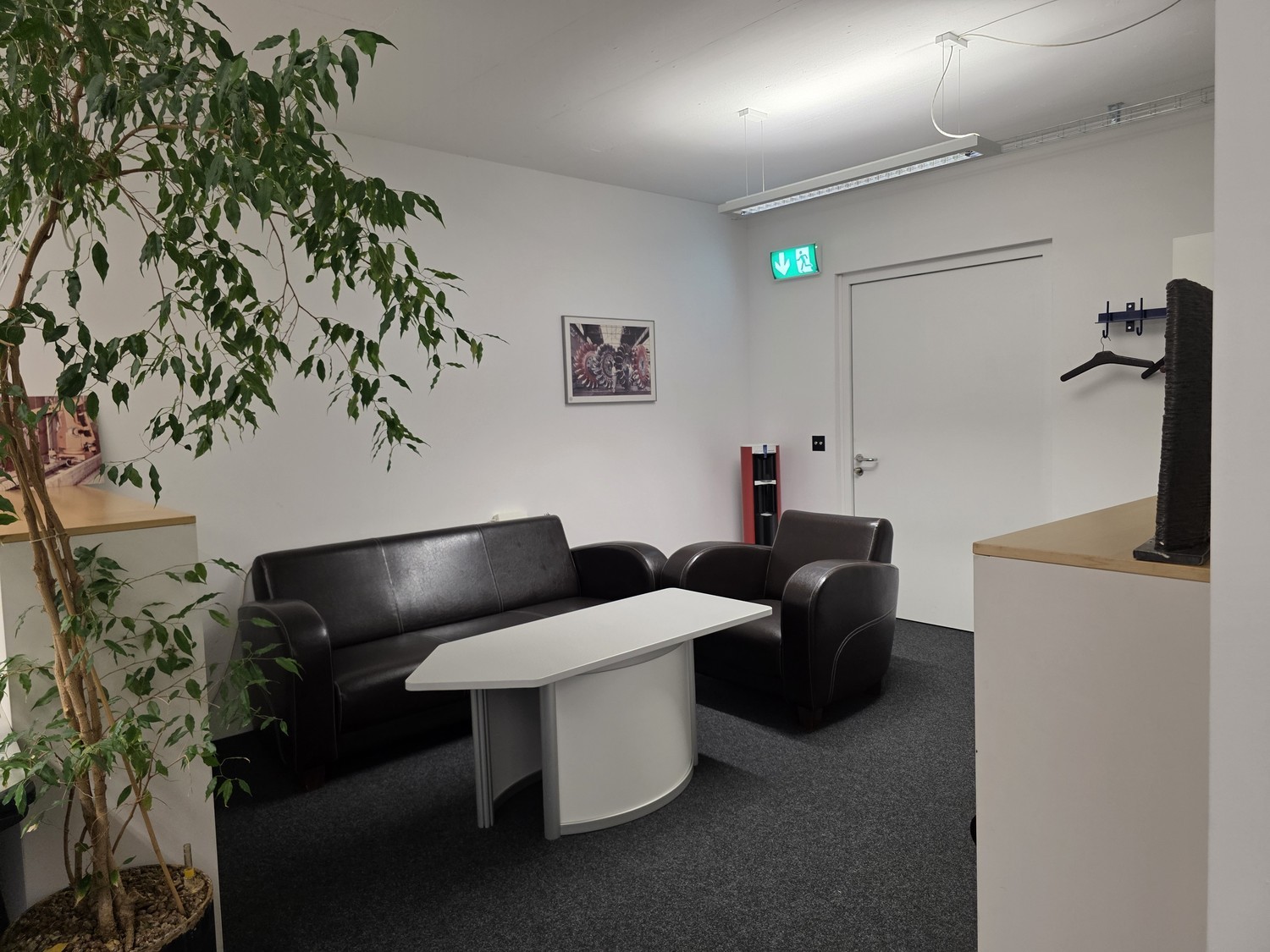 146m² commercial, photo 10 sur 10
