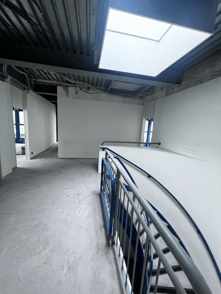 Bureau de 220m²