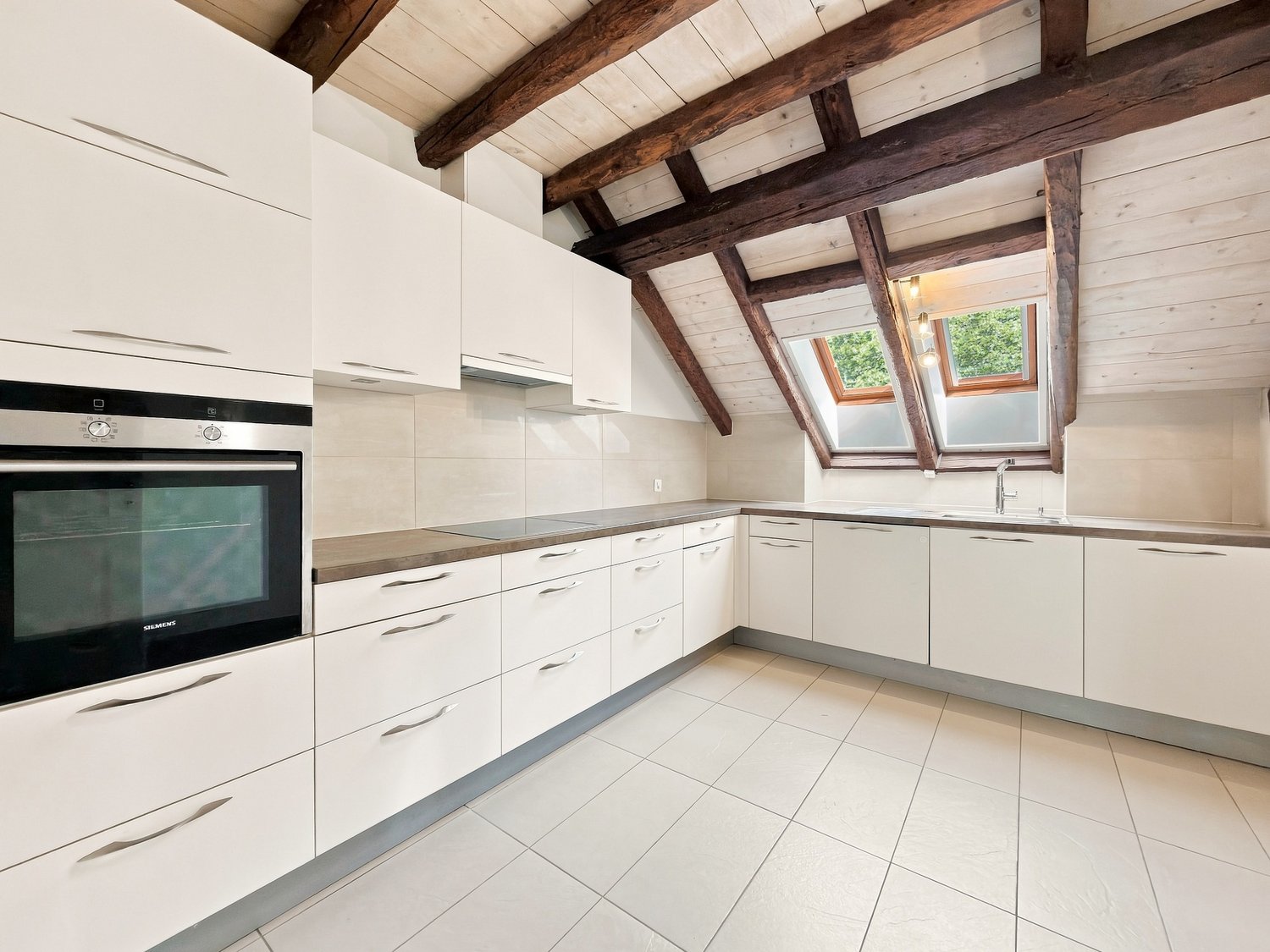 6 ½ rooms apartment
