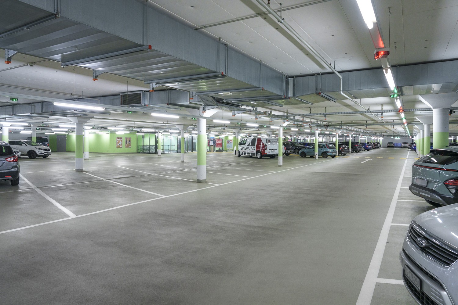 commercial 100-600m²