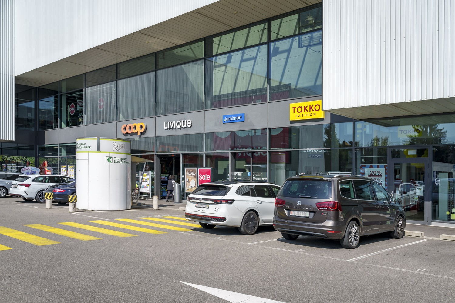 commercial 100-600m²
