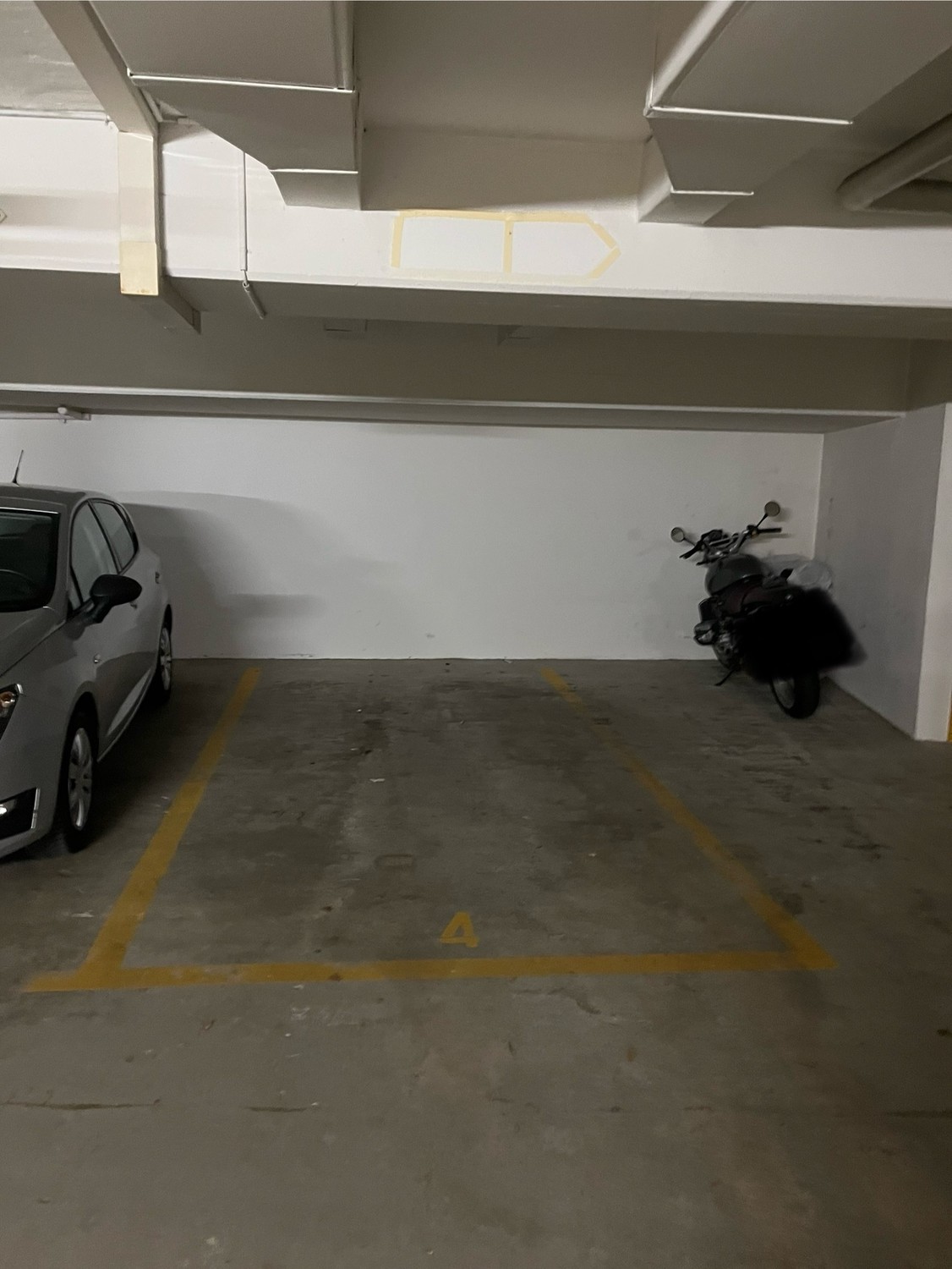 Place de 13m² en sous-sol