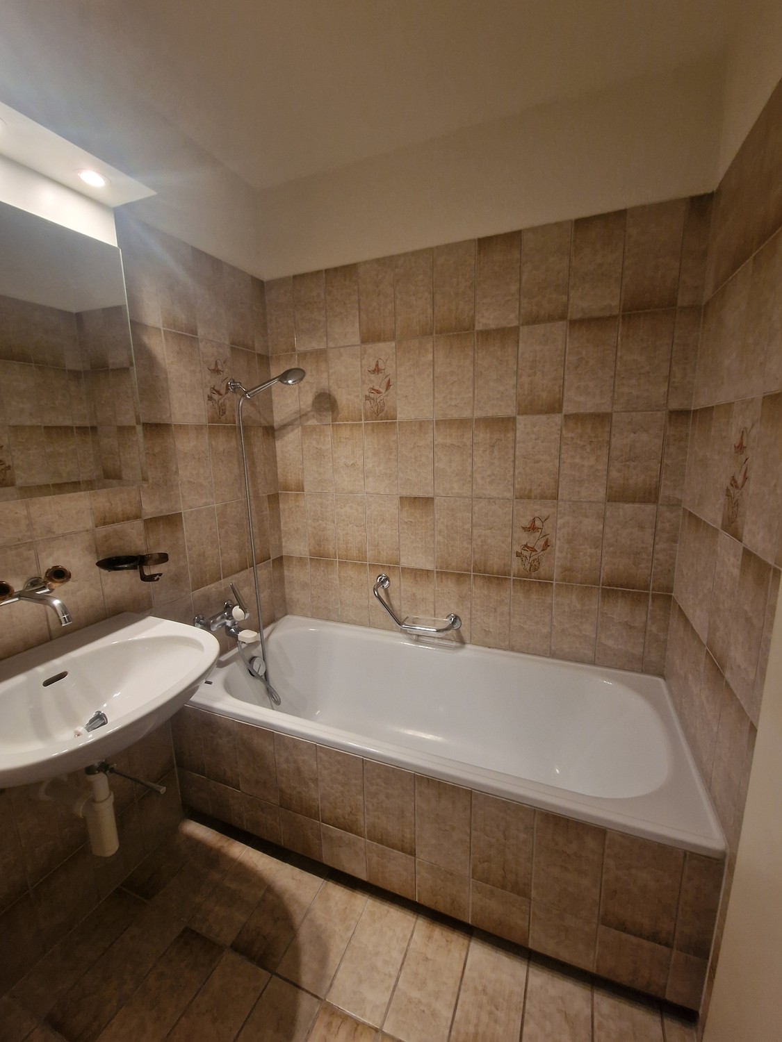 Appartement mansardé de 2 pièces