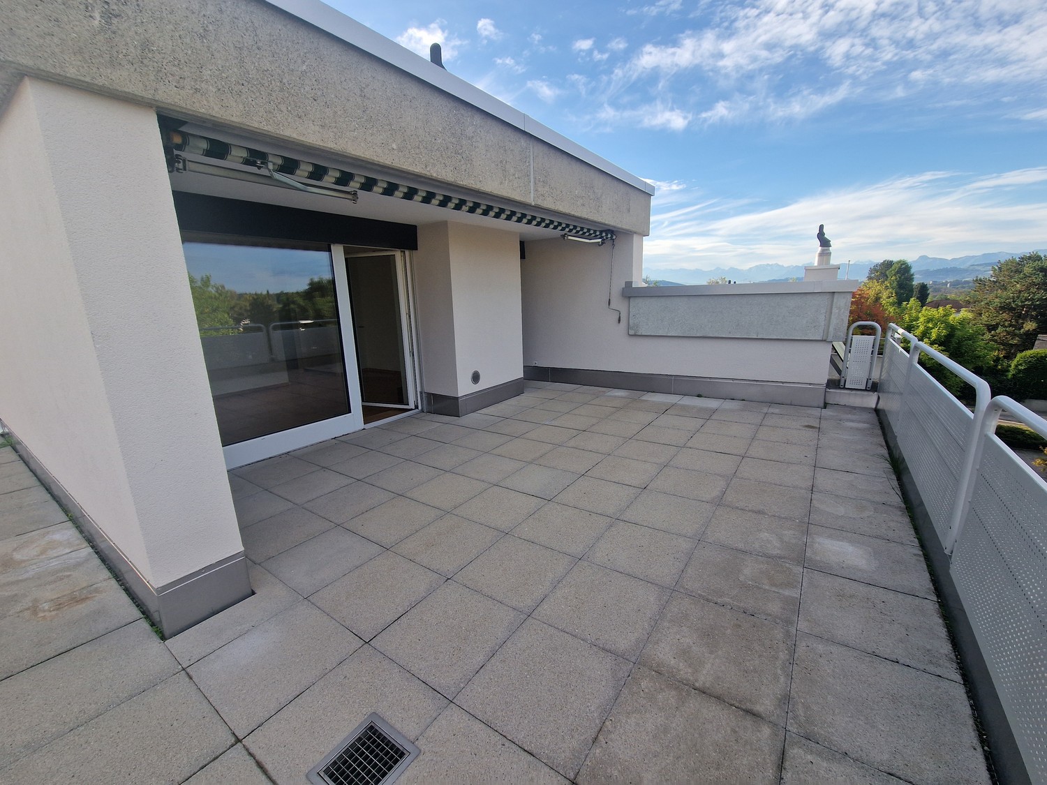 Appartement mansardé de 2 pièces