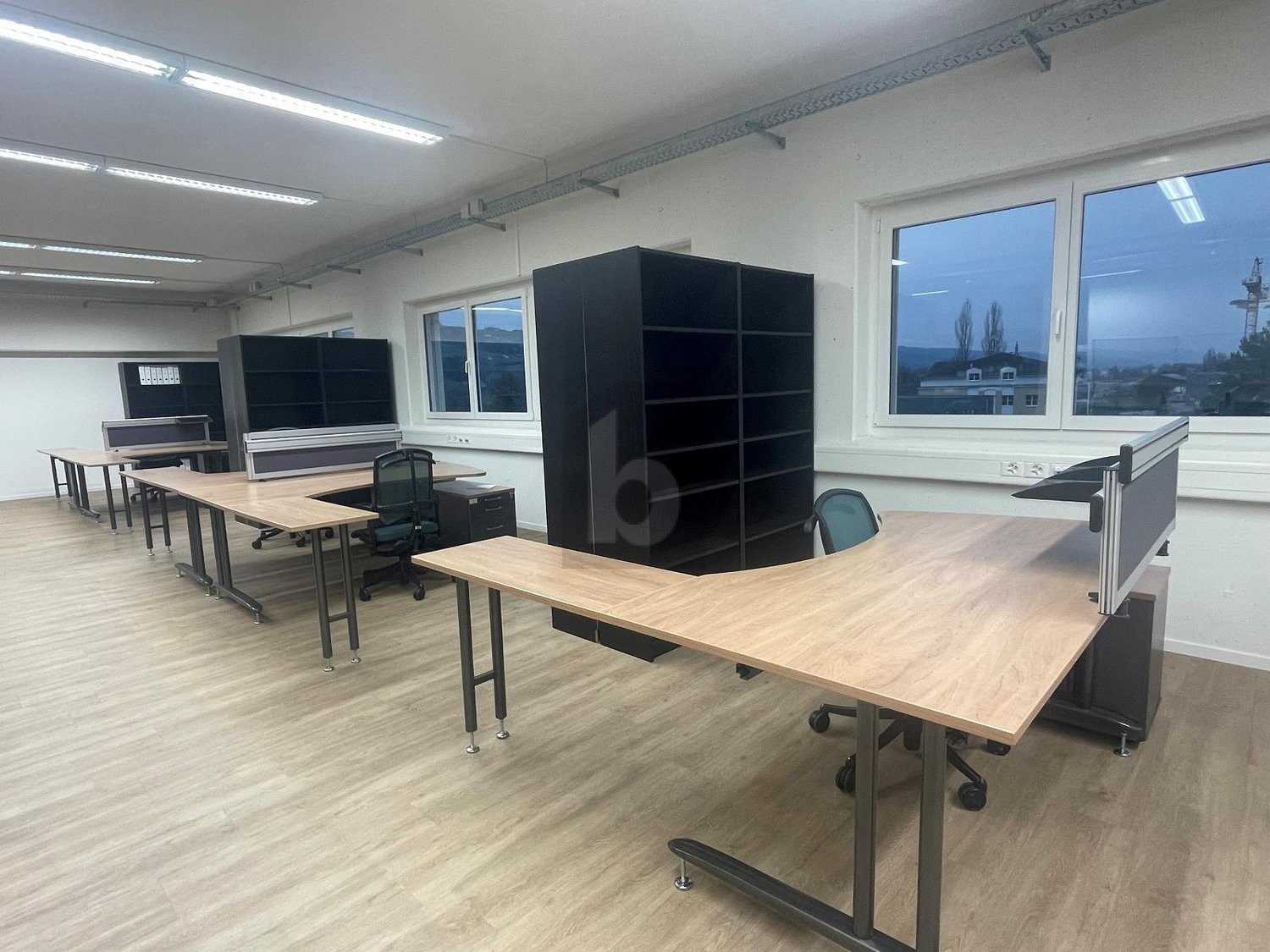 350m² de commerce