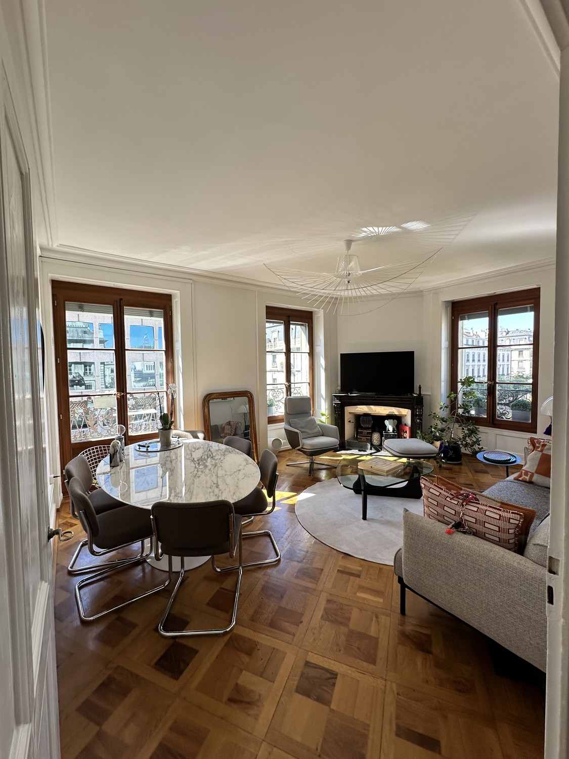 Appartement de 5 pièces, photo 1 sur 8