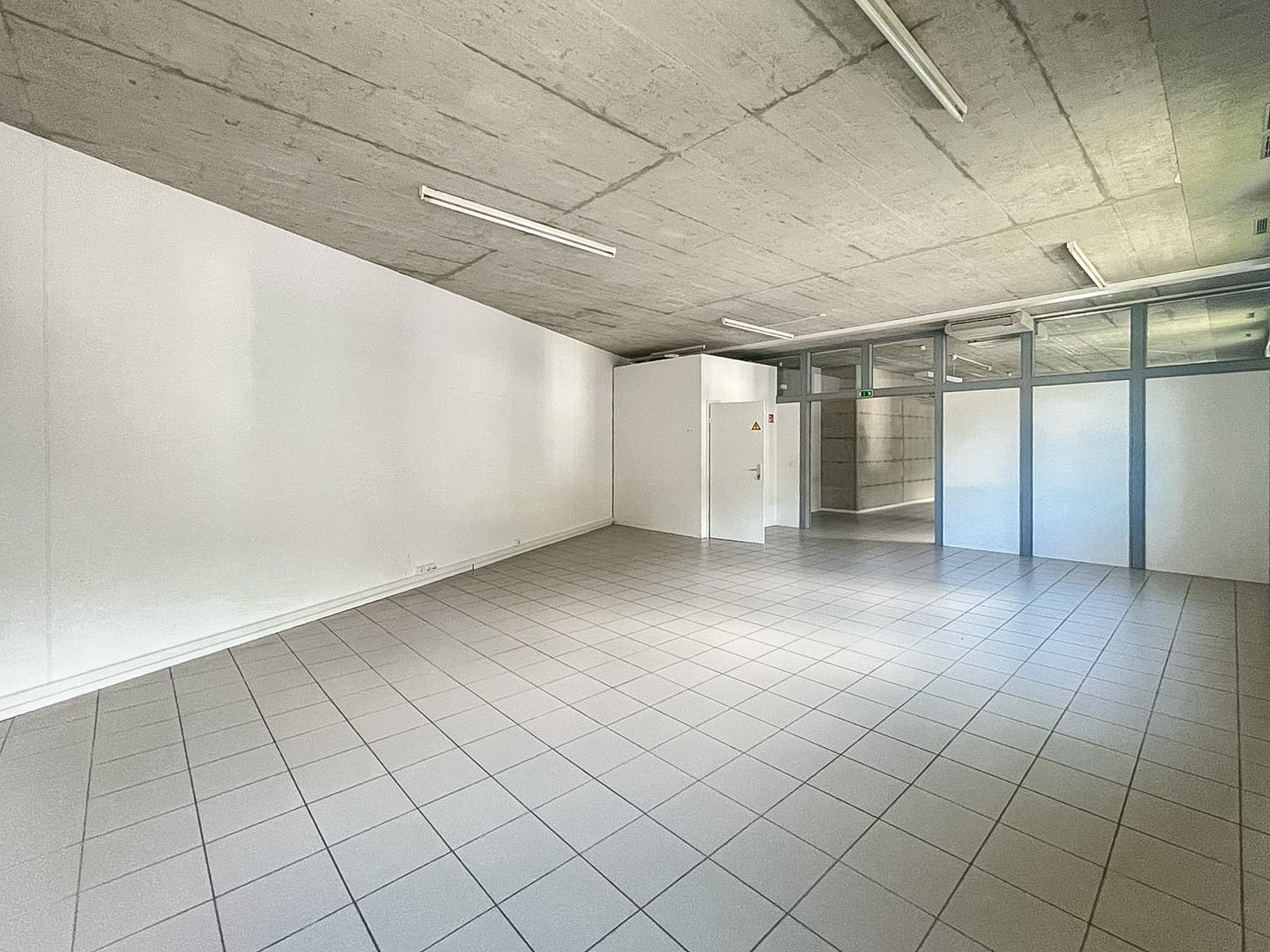245m² bureau
