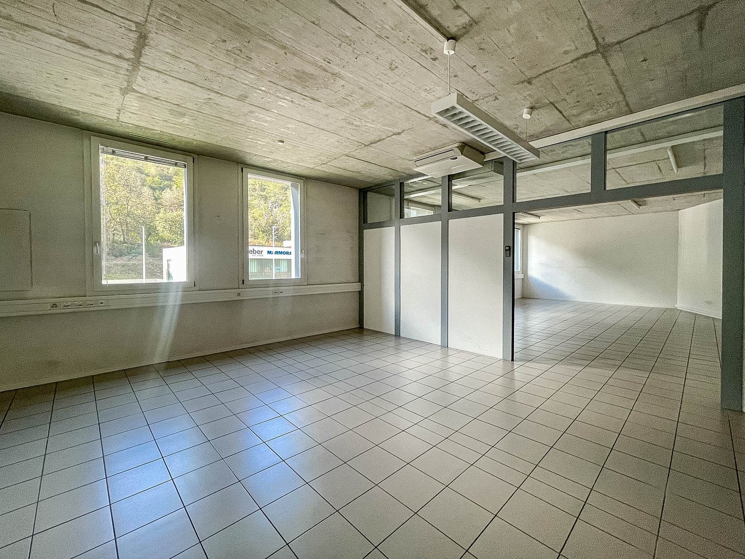245m² bureau