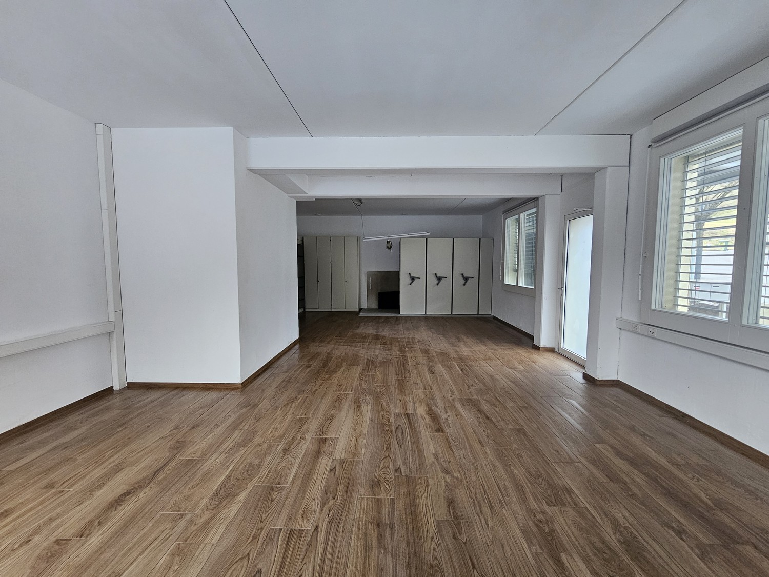 60m² de bureaux