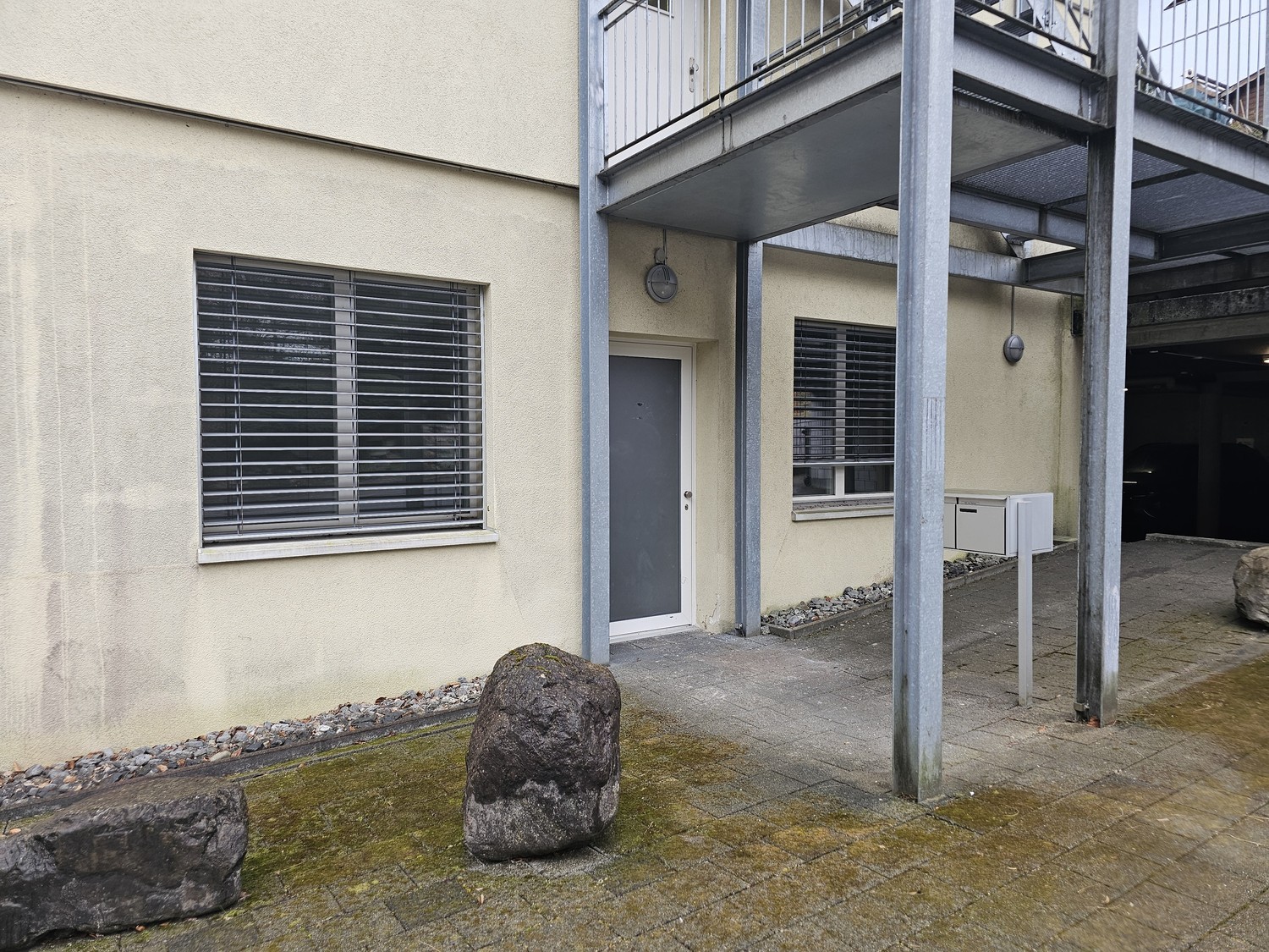 60m² de bureaux