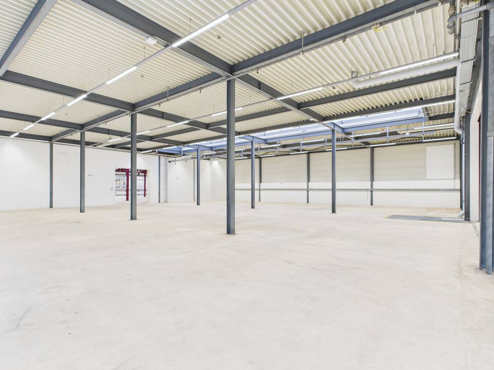 Objet industriel de 2167m², photo 4 sur 10