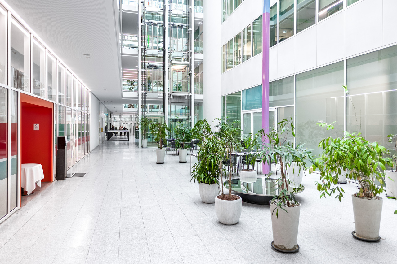 1470m² bureau