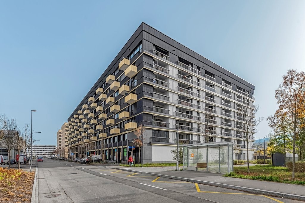 Bureau de 382m², photo 1 sur 10