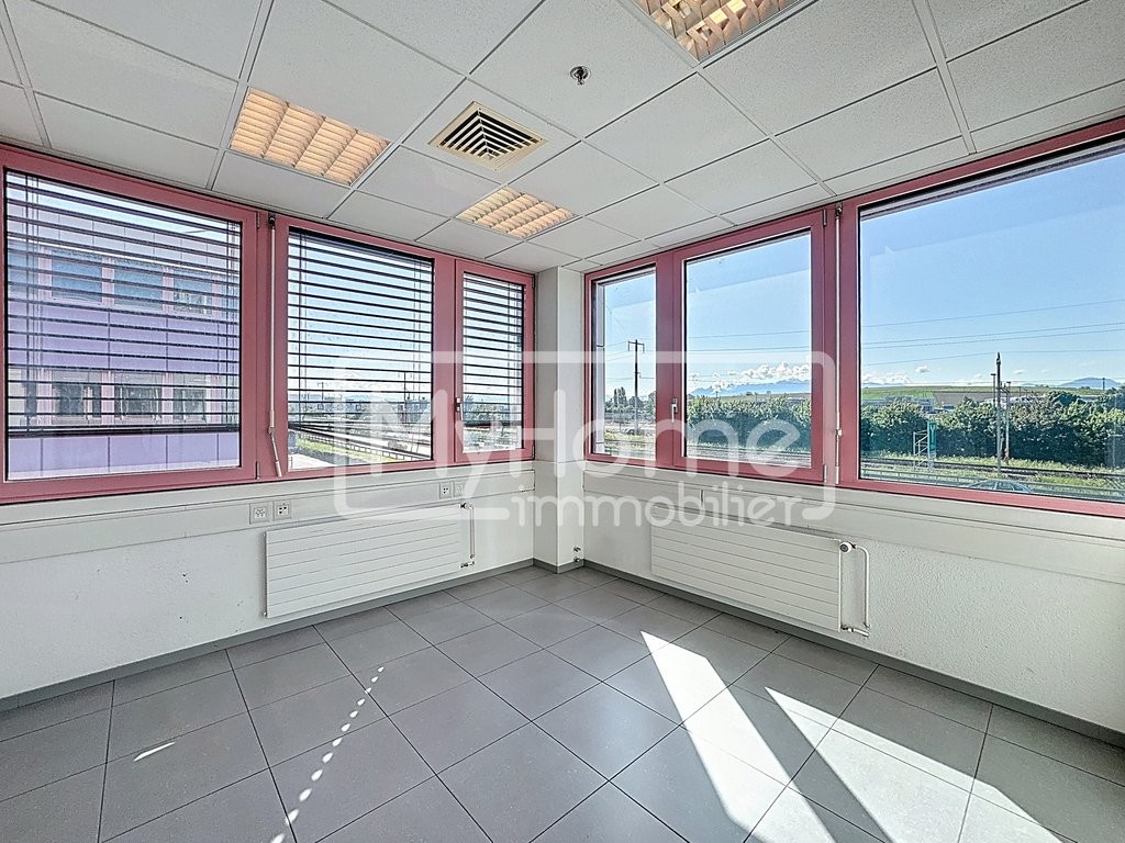 516m² shop, photo 4 sur 10