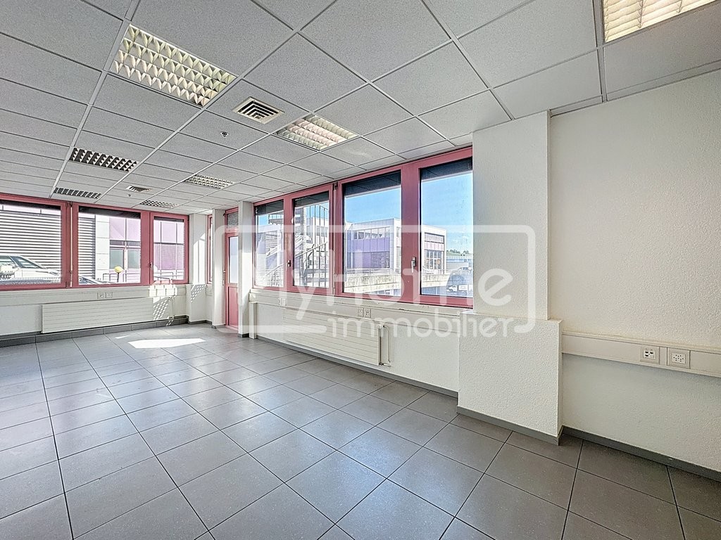 516m² shop, photo 8 sur 10
