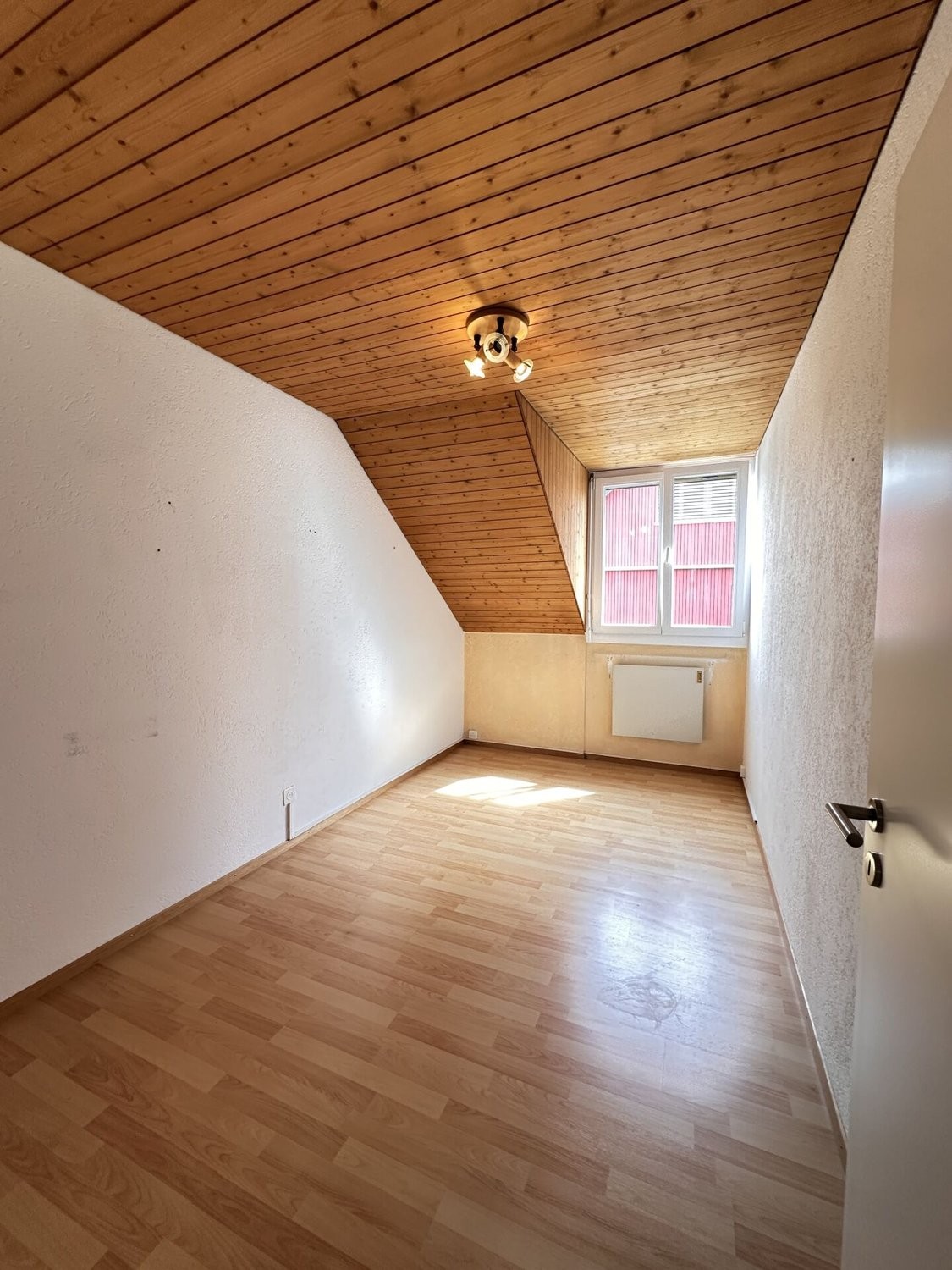 Appartement de 5 ½ pièces sous les combles, photo 4 sur 10