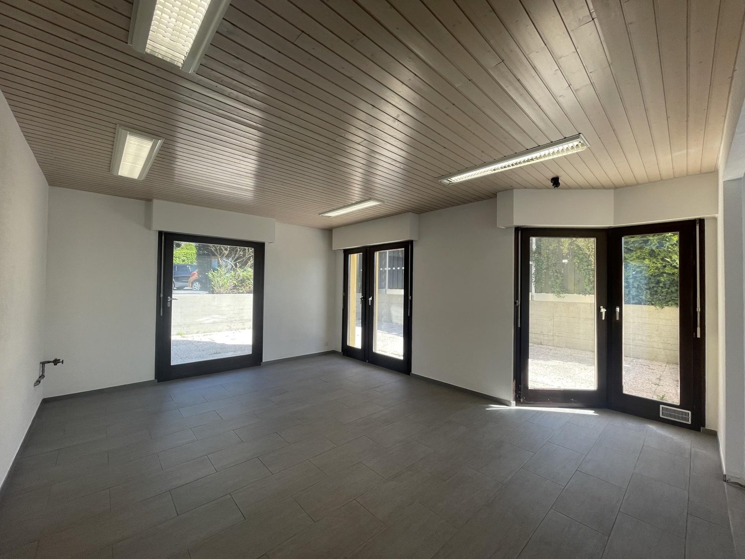 13m² office