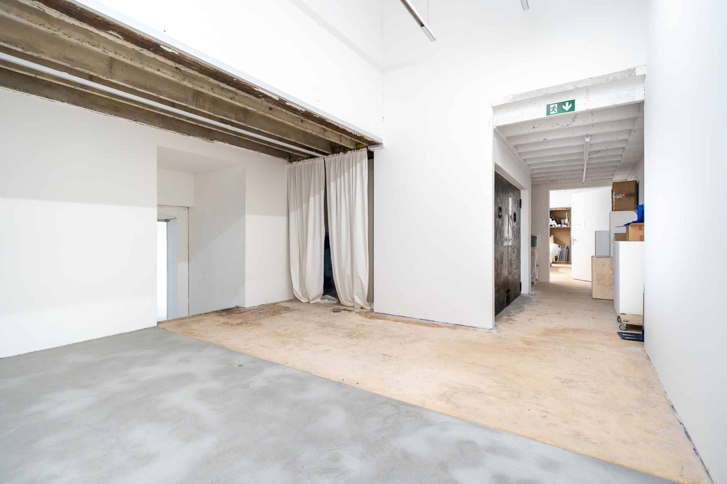 180m² commerciale
