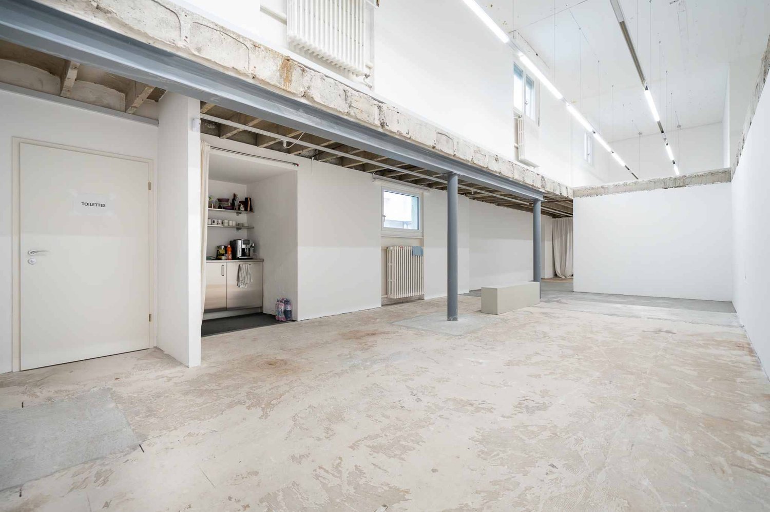 180m² commerciale