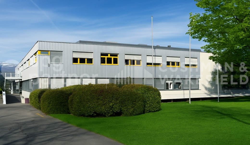 2800m² office