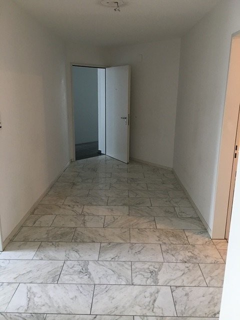 8 rooms apartment