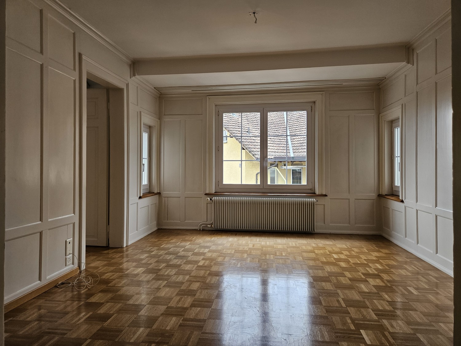 appartement de 4 ½ pièces

apartement de style Jugendstil très lumineux et agréable de 4.5 pièces à Gossau City

- colocation autorisée après accord
- 4 pièces spacieuses
- cuisine avec place pour une table à manger
- entrée spacieuse
- connexion fibre optique
- parquet en bois
- place de parc possi, photo 5 sur 10