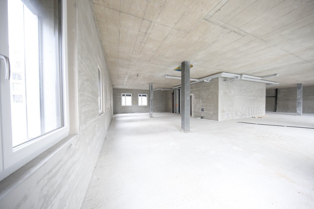 290m² commercial
