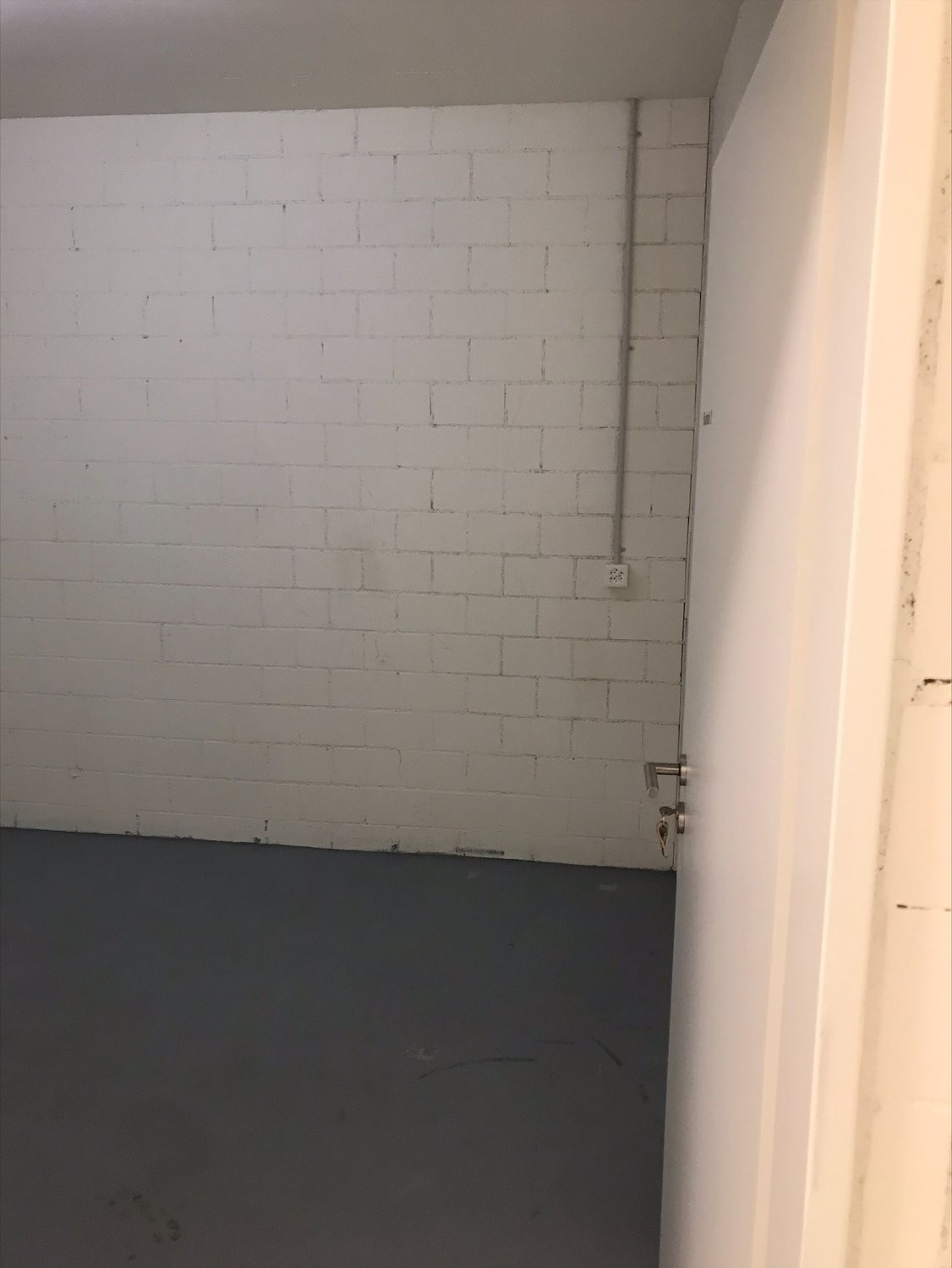 pièce de loisirs de 11m², photo 2 sur 2