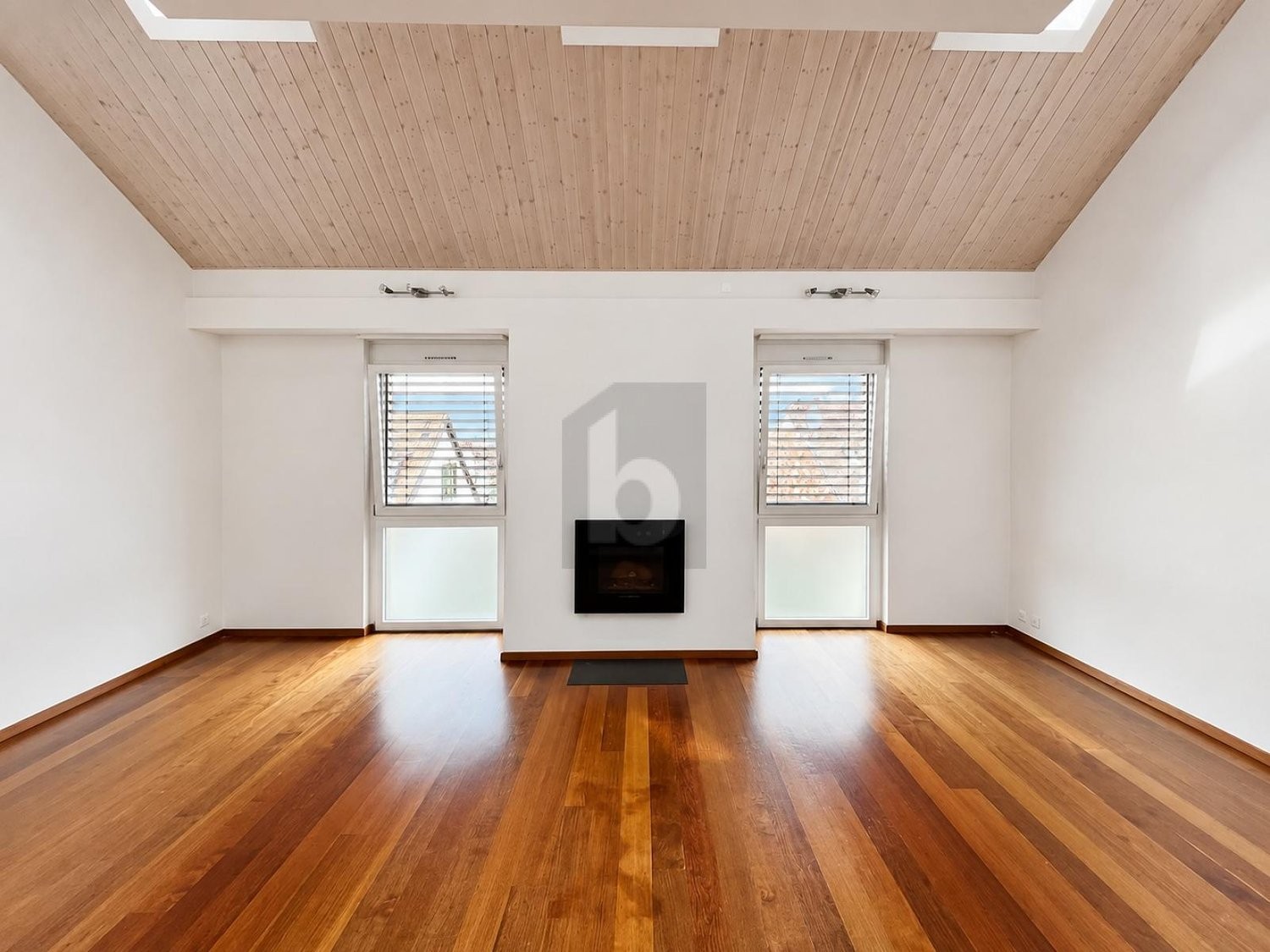 5 rooms apartment, photo 4 sur 4