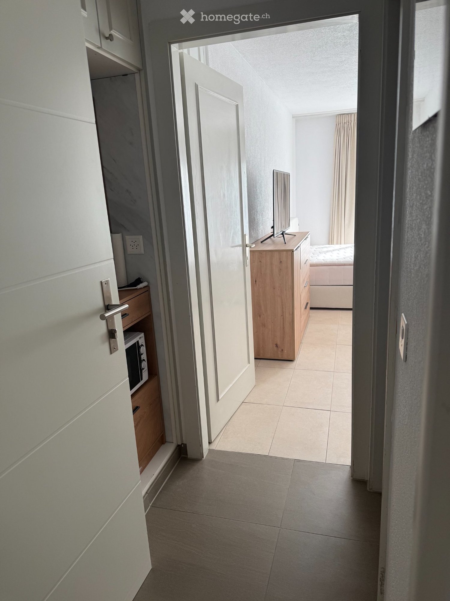 1 room apartment, photo 2 sur 5