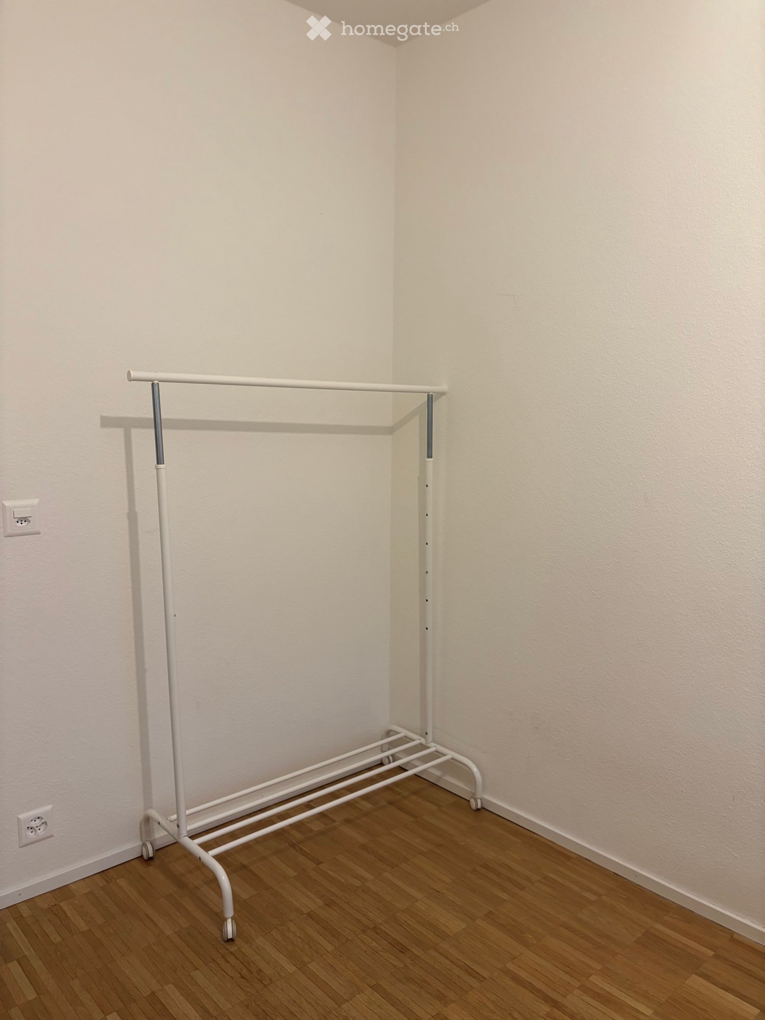 1 room single room, photo 2 sur 2