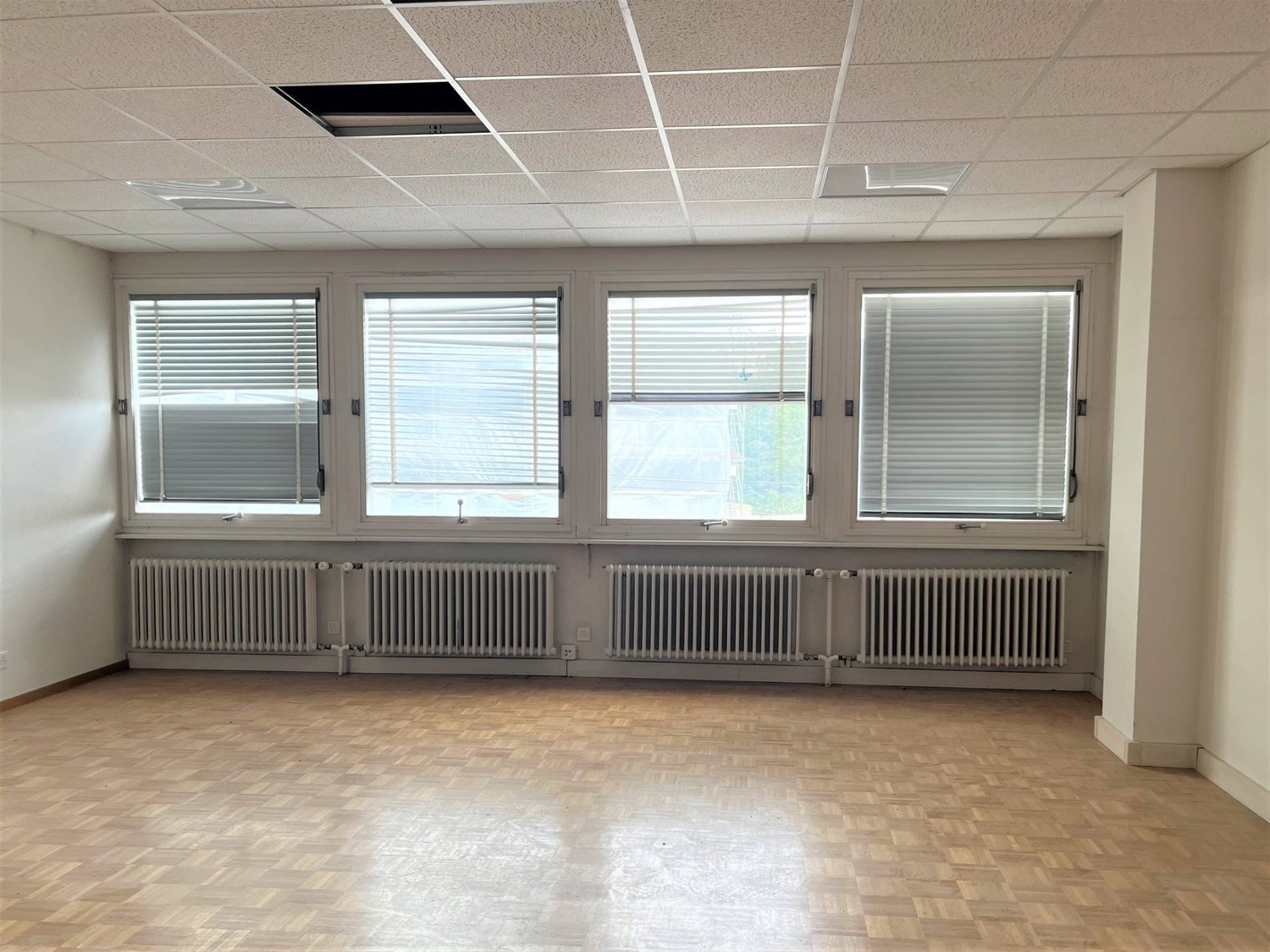 305m² office, photo 5 sur 7