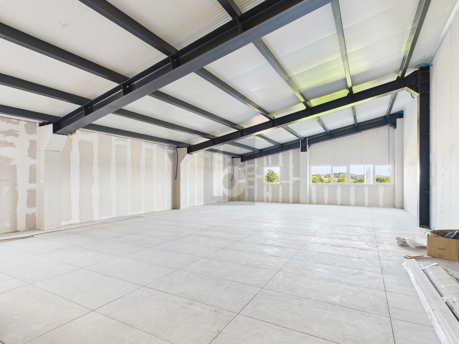 123m² bureau, photo 2 sur 4