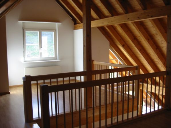 Appartement en attique de 2 ½ pièces, photo 1 sur 6