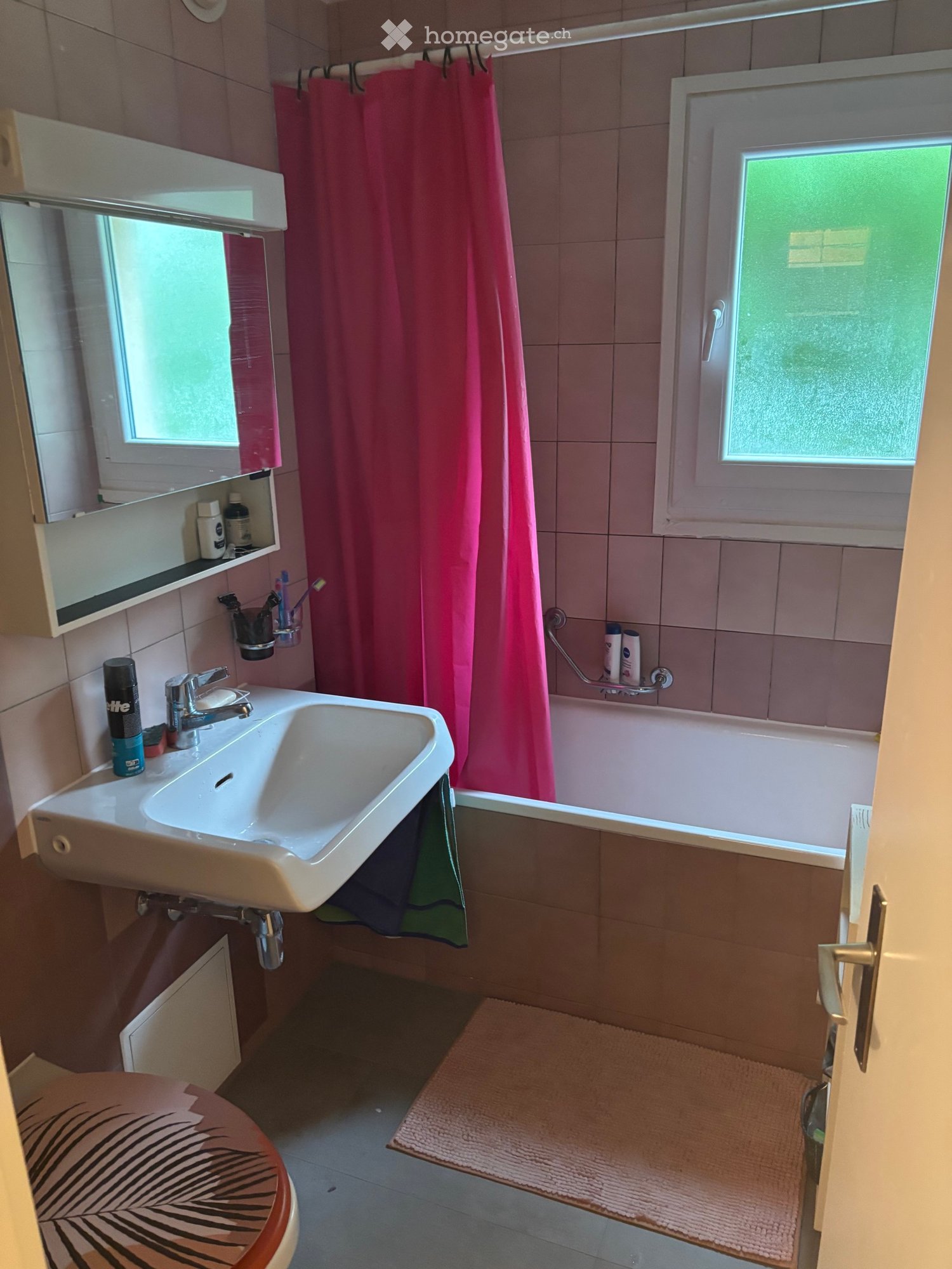 1 room single room