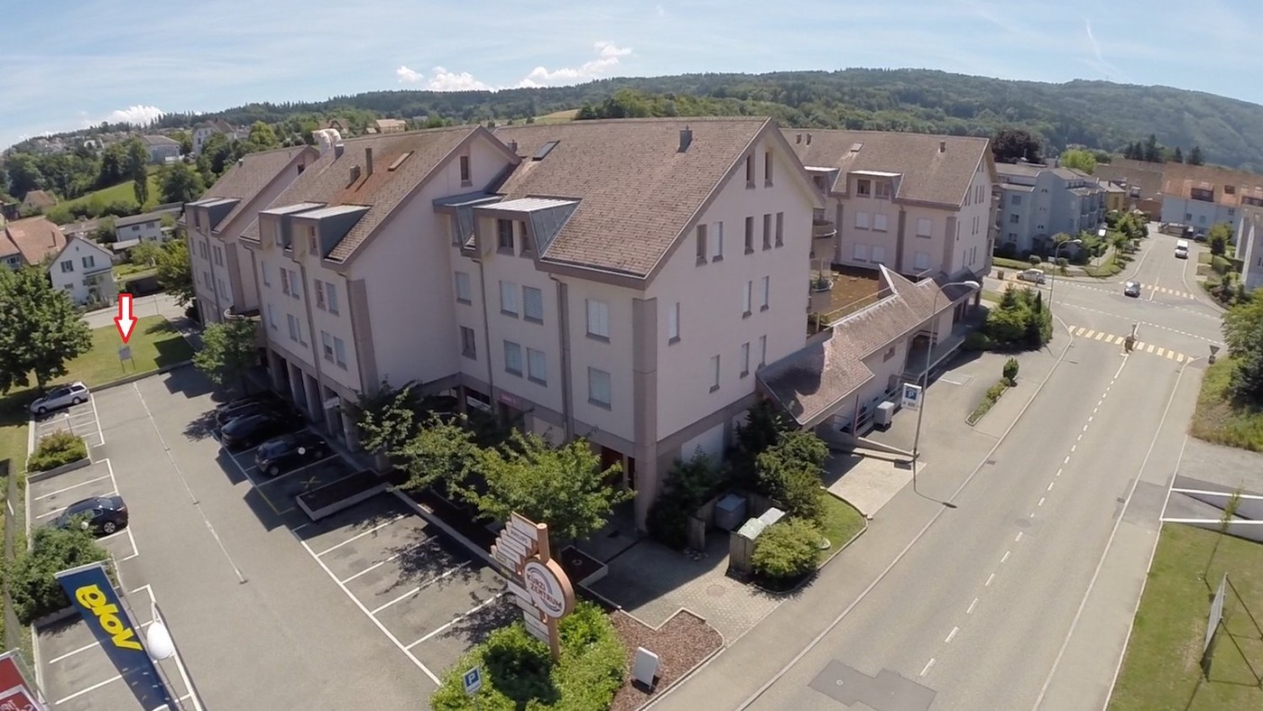 390m² commercial, photo 1 sur 3