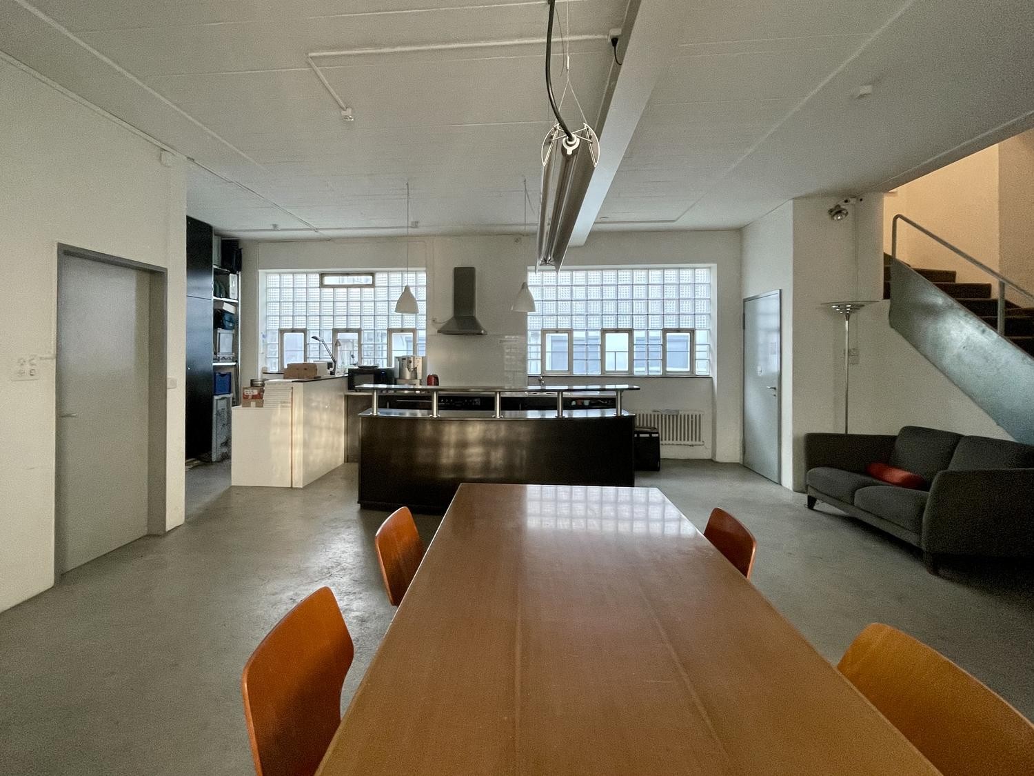 68m² bureau